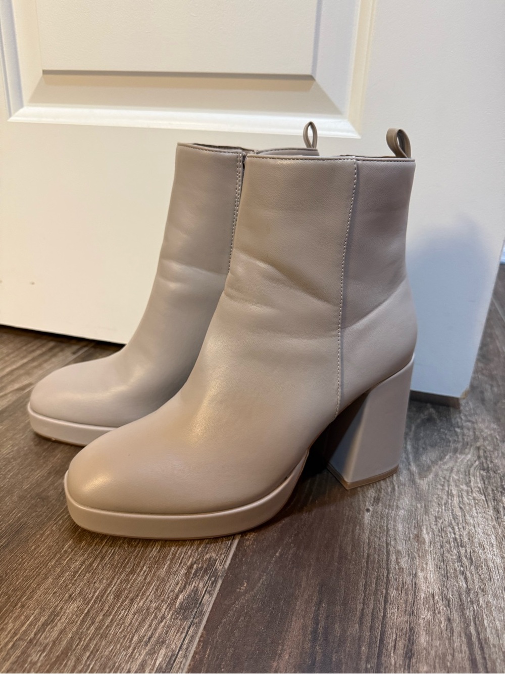 Shu Shop Size 10 Beige Platform Block Heel Ankle Boots